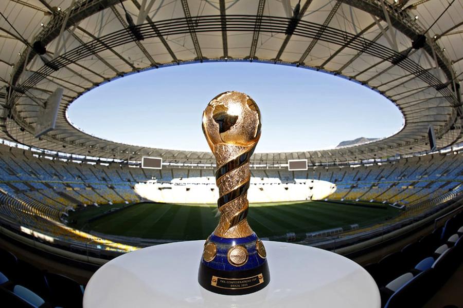 CALENDAR 2021. Sportul rege e plin de evenimente de top » Fotbal la foc automat!
