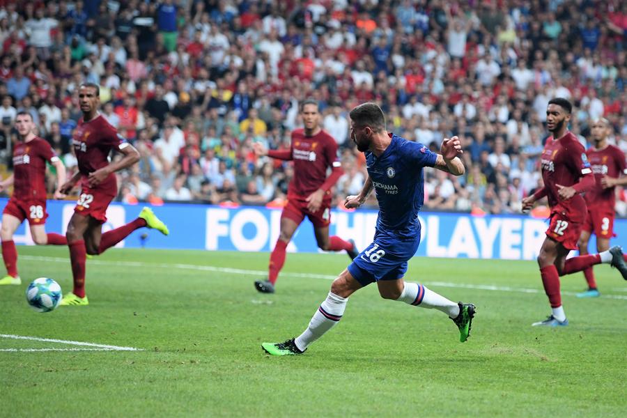 CALENDAR 2021. Sportul rege e plin de evenimente de top » Fotbal la foc automat!