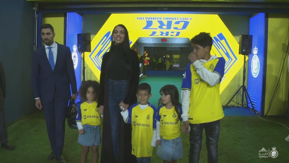 Probleme pentru Cristiano Ronaldo în Arabia Saudită » Al Nassr încă nu i-a înregistrat contractul
