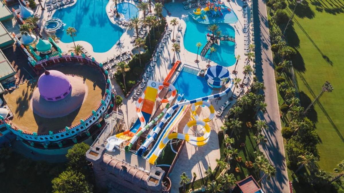 Aici stă Dinamo în Antalya
