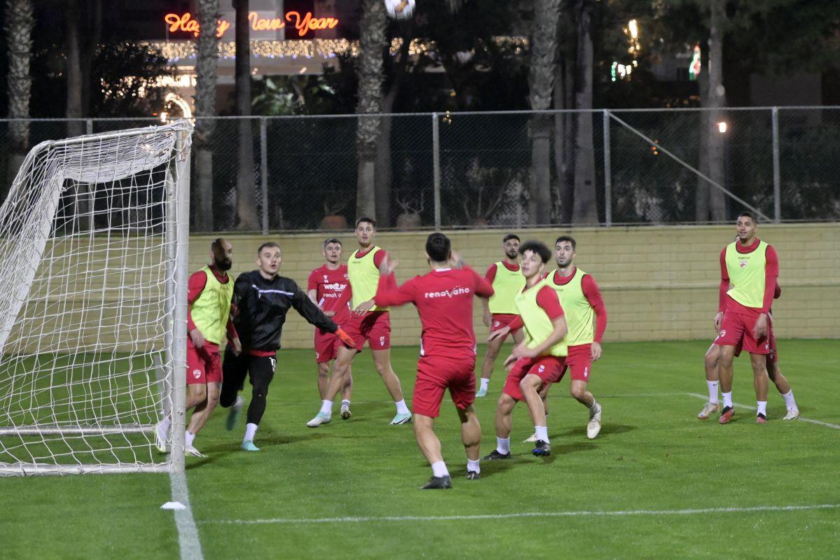 FOTO Dinamo, primul antrenament în cantonamentul din Antalya