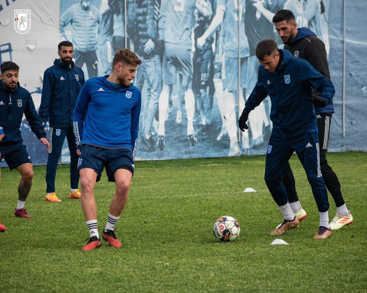E cel mai în vogă antrenor din Superligă și vrea în play-off: „Obiectivul e să batem pe toată lumea, de la Botoșani la FCSB!”