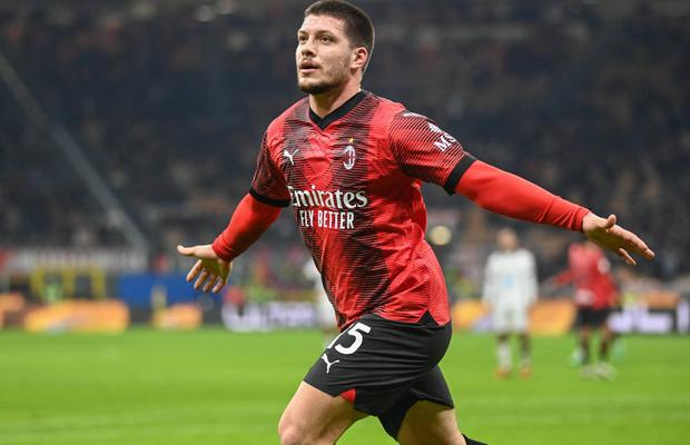 AC Milan a măturat cu Cagliari în Cupa Italiei