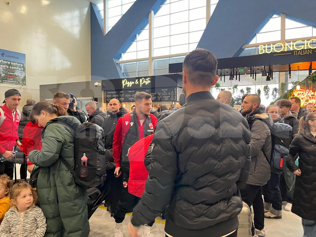Dinamo a plecat în cantonamentul din Antalya