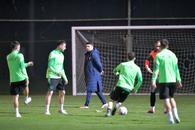 GSP a asistat la primul antrenament al lui Adrian Mutu la Petrolul! „Briliantul” nu s-a putut abține și a «îmblânzit» mingea
