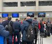 4 echipe din Superliga, în același avion spre Antalya » Surpriză în bagaj: „Mi-am luat cartea despre Rusia. Confirmă ce bănuiam”
