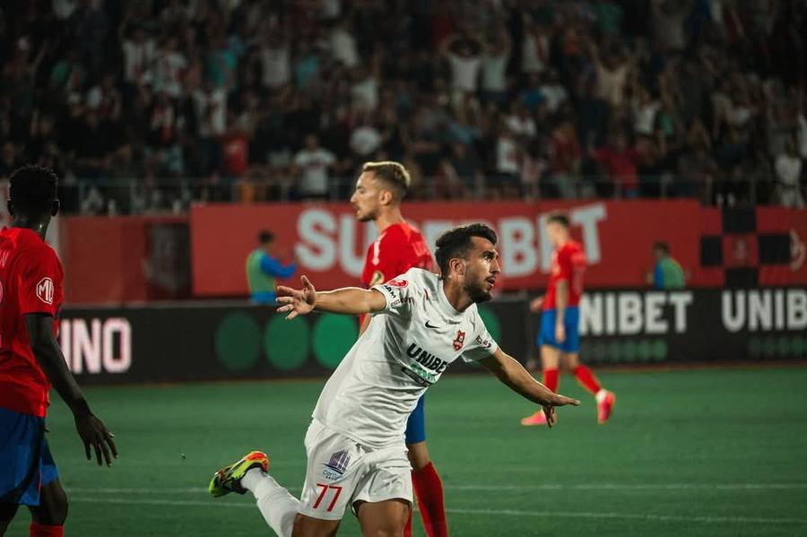 Ronaldo Deaconu s-a despărțit de Hermannstadt, foto: Facebook Încă un „divorț” în Superliga » A refuzat Dinamo și a fost dat afară de la a doua echipă într-un an!