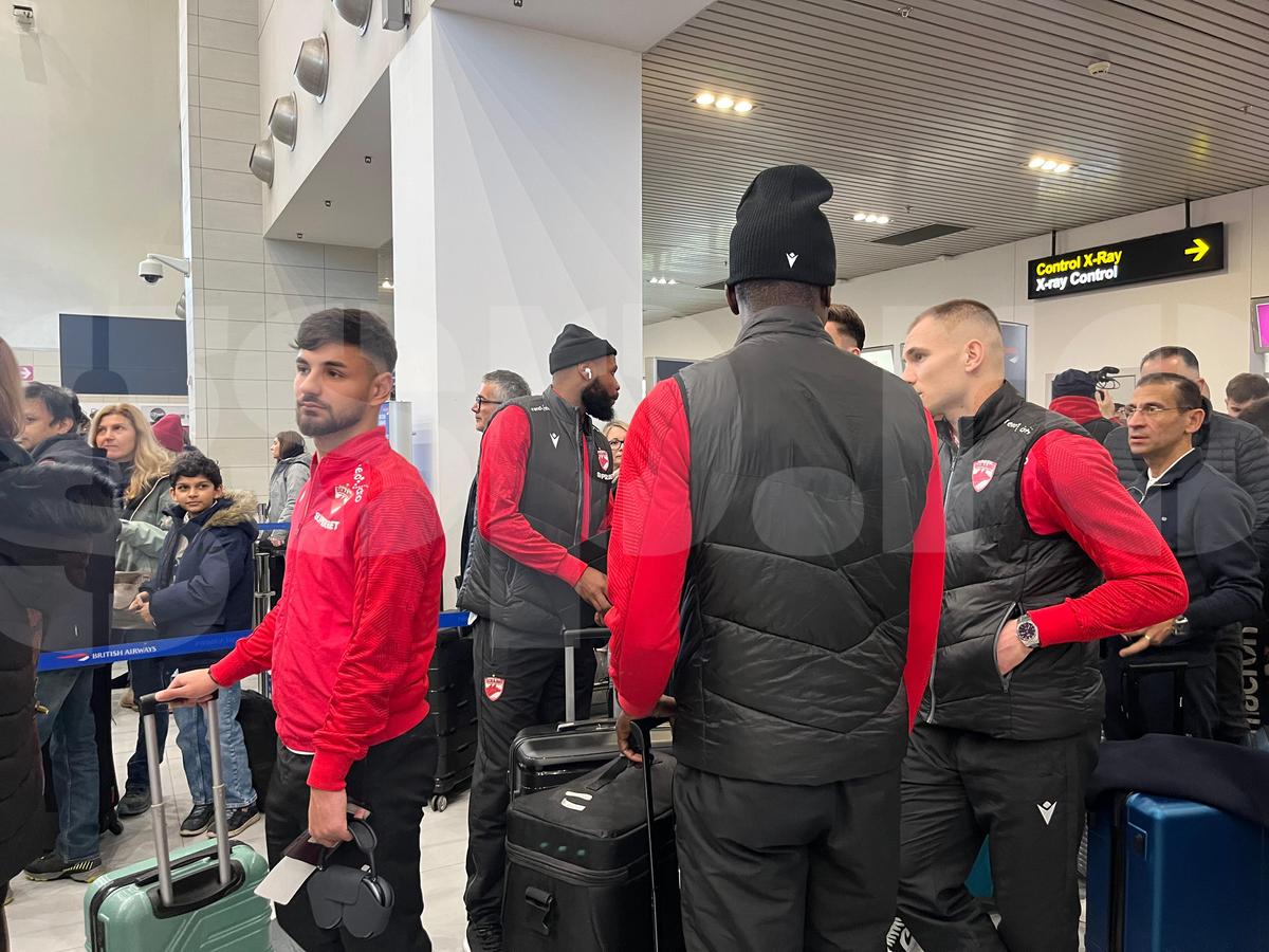 Dinamo a plecat în cantonamentul din Antalya