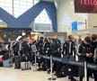 4 echipe din Superliga, în același avion spre Antalya » Surpriză în bagaj: „Mi-am luat cartea despre Rusia. Confirmă ce bănuiam”