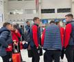 4 echipe din Superliga, în același avion spre Antalya » Surpriză în bagaj: „Mi-am luat cartea despre Rusia. Confirmă ce bănuiam”