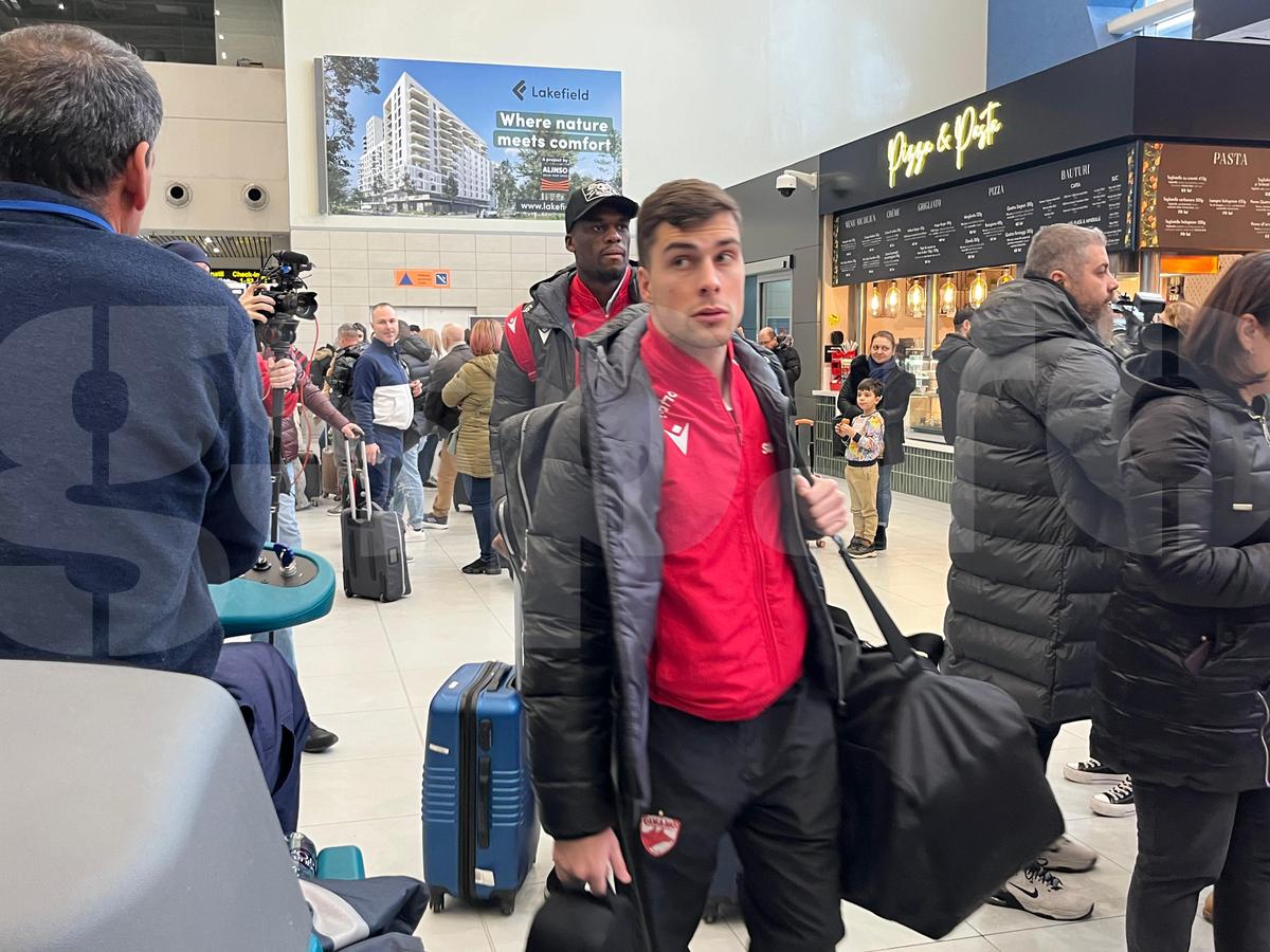 Dinamo a plecat în cantonamentul din Antalya