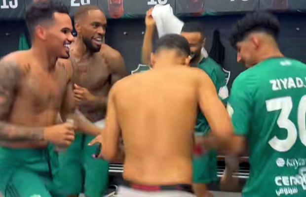 După ce l-au bătut pe Ronaldo, englezul Toney și colegii au dansat pe o manea românească