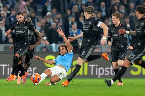 Fenerbahce transferă de la Lazio înainte de meciul cu FCSB // foto: Imago