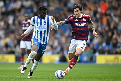 Carlos Baleba, dorit în continuare de Manchester United // FOTO: Getty Images