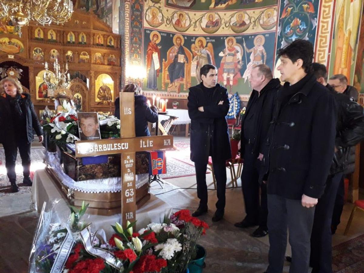 FOTO + VIDEO Imagini de la înmormântarea lui Ilie Bărbulescu