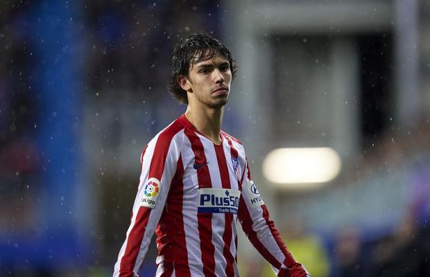 ATLETICO MADRID // Van der Vaart îi ia apărarea lui Joao Felix: „Joacă la clubul nepotrivit, sub comanda antrenorului nepotrivit”