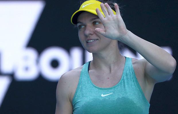 FOTO Simona Halep, ipostază inedită cu iubitul înainte de meciul cu Siegemund! Reacția lui Darren Cahill