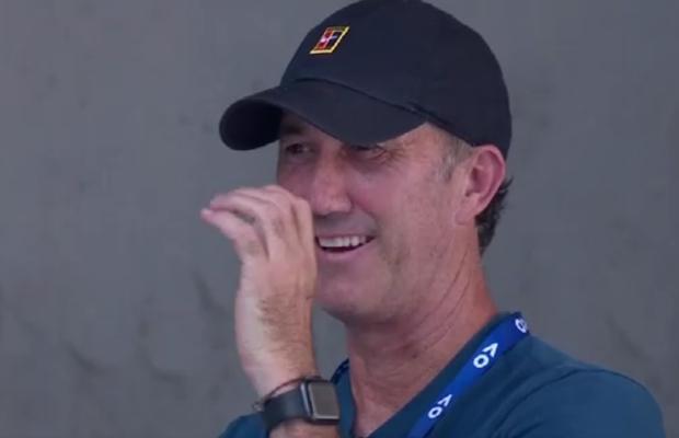 VIDEO Simona Halep, moment amuzant cu Darren Cahill după meci: „Darren, care e secretul?” » Cum a reacționat australianul
