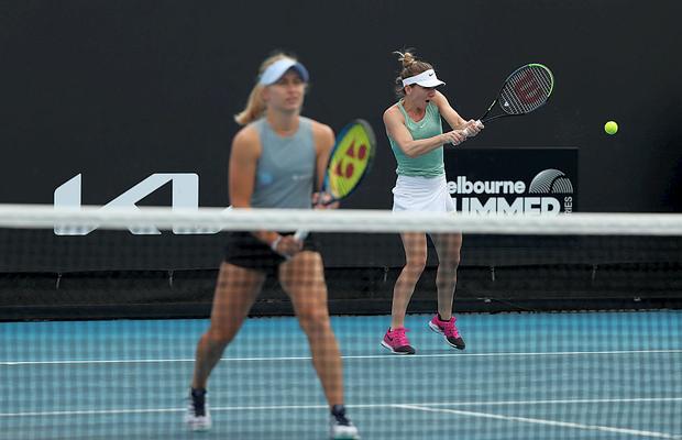 Simona Halep, victorie și la dublu la Gippsland Trophy! Urmează un duel cu o româncă