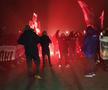 DINAMO - FCSB. VIDEO Ca în vremurile bune! Atmosfera creată de suporterii roș-albaștrilor înainte de Derby de România