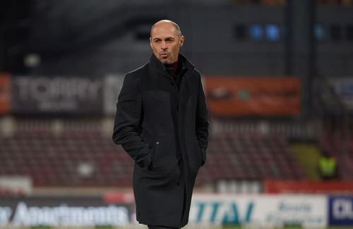 Astra s-a impus în deplasarea de la Voluntari, scor 3-1. La finalul confruntării, antrenorii celor două echipe au tras concluziile.