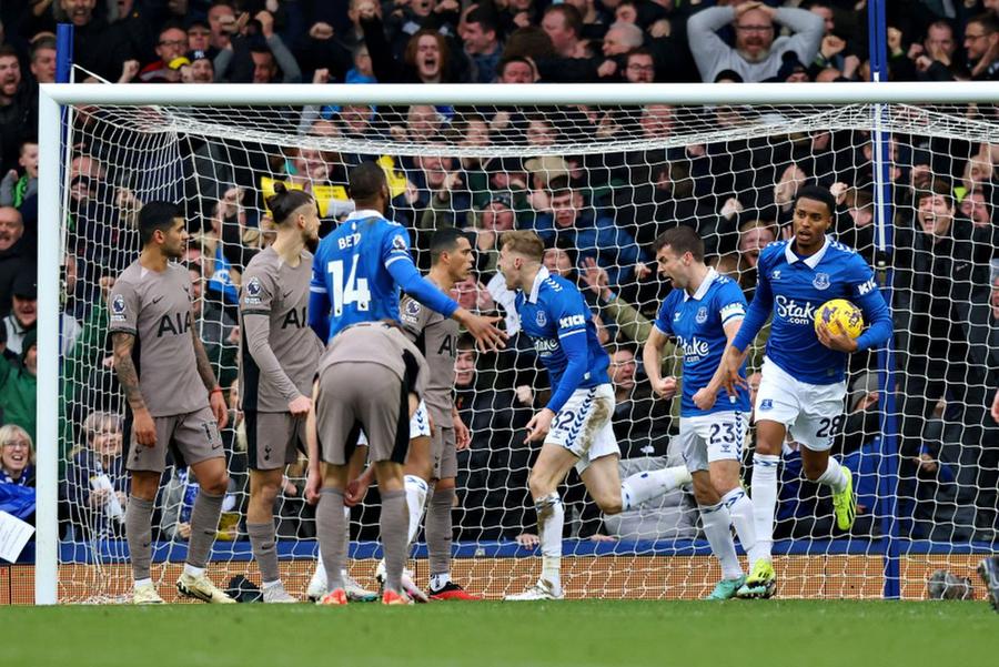Imbold decisiv, scapă Tottenham după 8 etape, repară Erik ten Hag marea problemă? 5 aspecte de urmărit în etapa 27 din Premier League