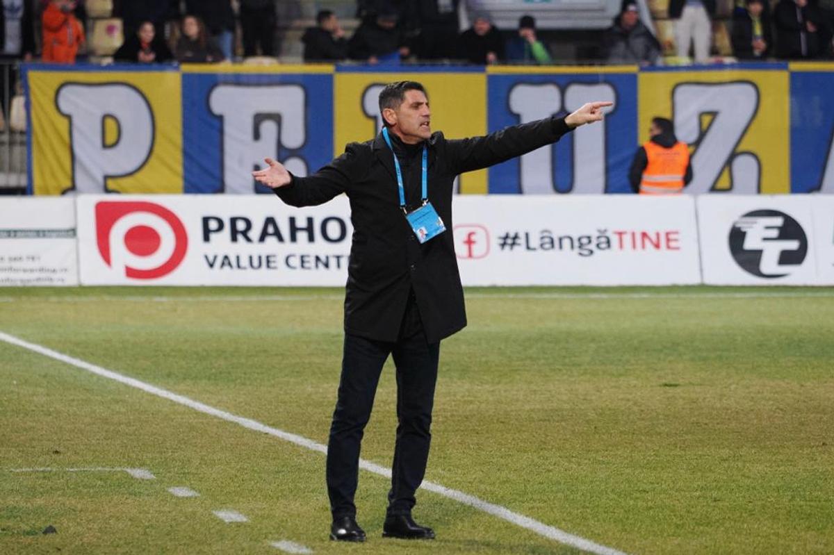 Petrolul - CFR, meci