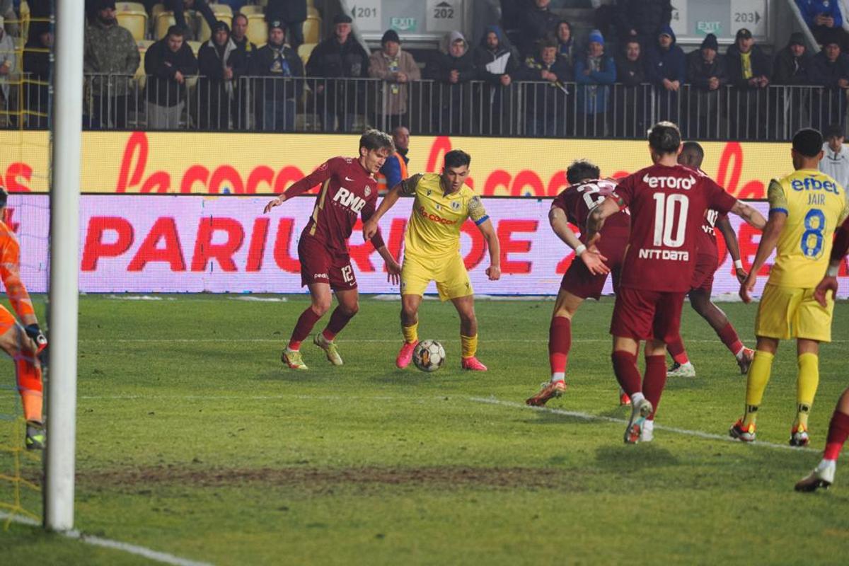 Petrolul - CFR, meci