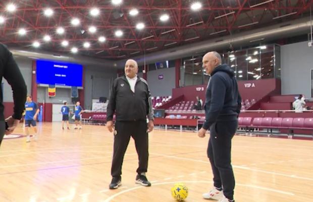 Prunea a schimbat postul într-un meci de Old Boys » Mihali l-a „taxat” amical: „El nu prea a avut treabă cu poarta nici când era jucător”
