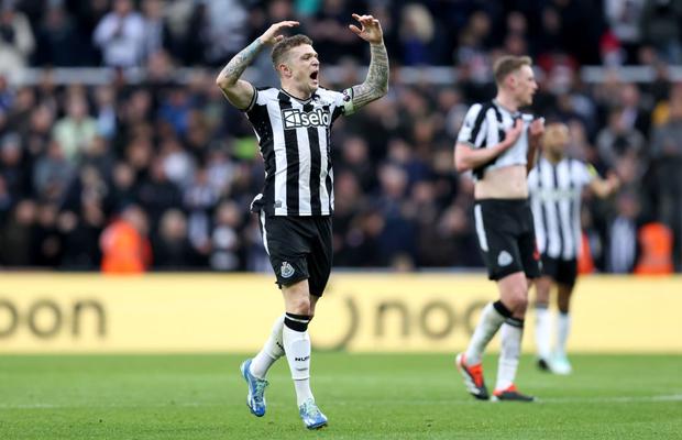 Meci NEBUN în Premier League! Newcastle și Luton au oferit un spectacol cu 8 goluri