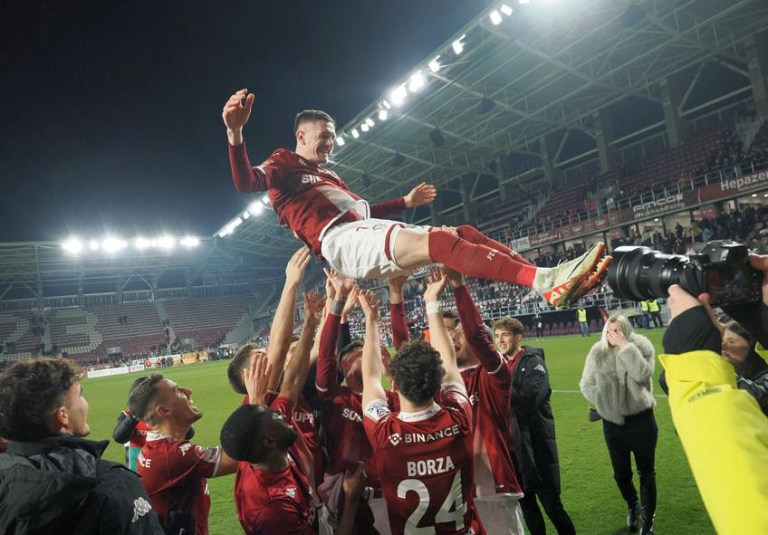 Andrei Borza (centru jos), foto: Raed Krishan (GSP)