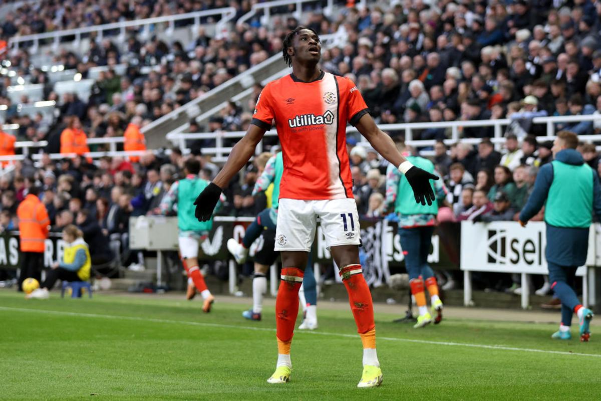 Meci NEBUN în Premier League! Newcastle și Luton au oferit un spectacol cu 8 goluri