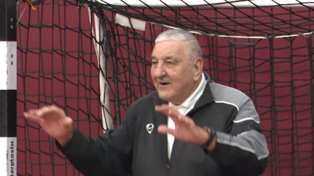 Prunea a schimbat postul într-un meci de Old Boys » Mihali l-a „taxat” amical: „El nu prea a avut treabă cu poarta nici când era jucător”