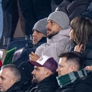 Jakub Hromada, cu geacă și căciulă gri/ foto Raed Krishan (GSP)