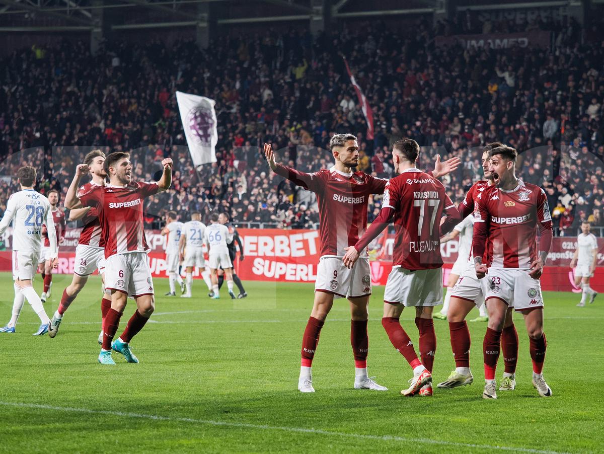 Notele GSP pentru Rapid - Oțelul 2-1 » „Revelația sezonului de shopping” vs „Lent, rigid, greșește decisiv”