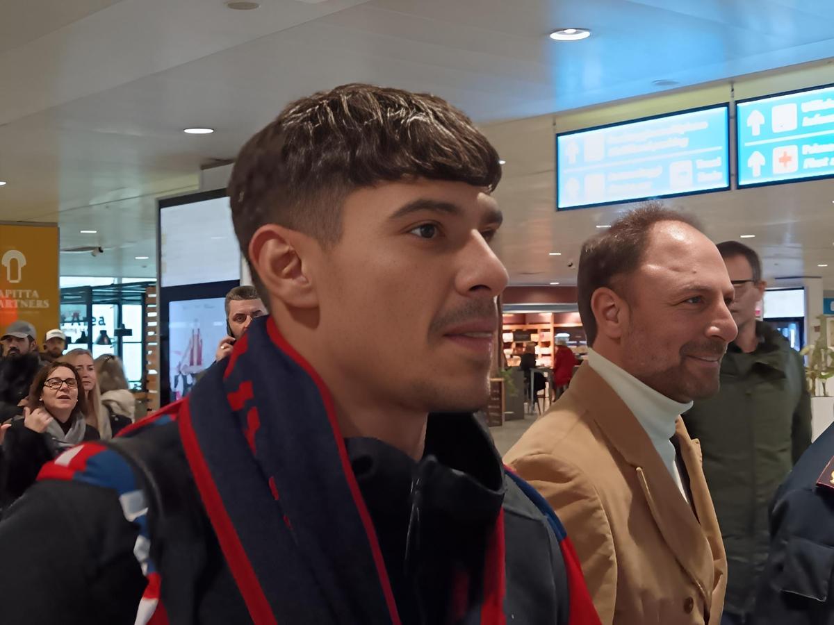Primele imagini cu Florinel Coman după aterizarea la Cagliari