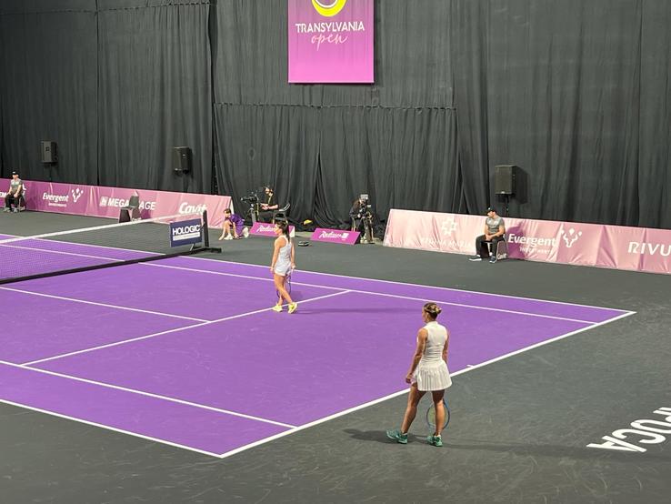 Simona Halep și Ana Bogdan, la Transylvania Open // FOTO: David Istrate (GSP)