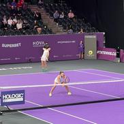 Simona Halep și Ana Bogdan, la Transylvania Open // FOTO: David Istrate (GSP)