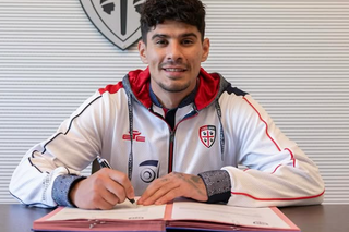 S-a făcut transferul! Florinel Coman, prezentat oficial la Cagliari: „Bine ai venit în familie”