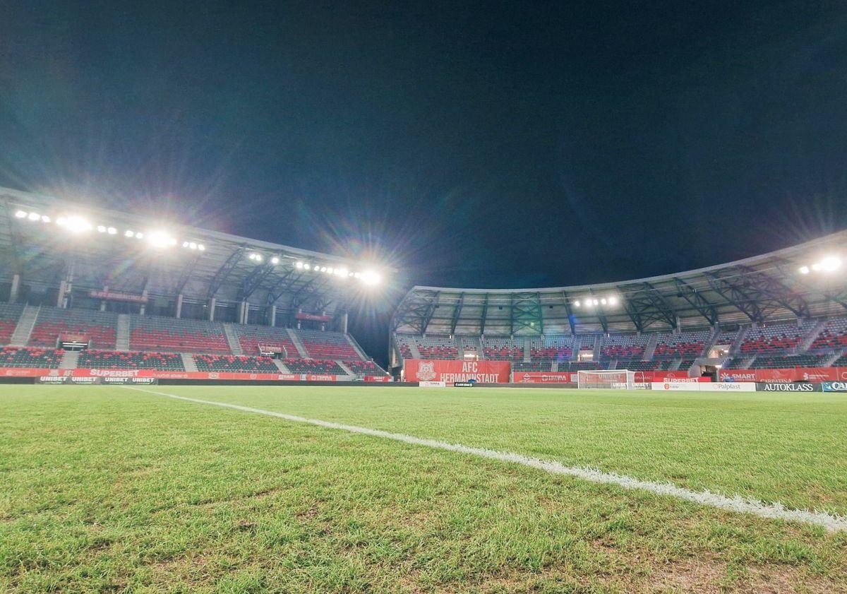 Hermannstadt - Rapid 0-3 » Giuleștenii se distrează la Sibiu și urcă pe primul loc! Gol de colecție pentru Grameni, punctează și Jambor!