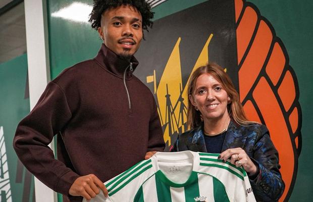 Fotbalistul care nu a confirmat în Superliga s-a transferat pe 1,7 milioane de euro