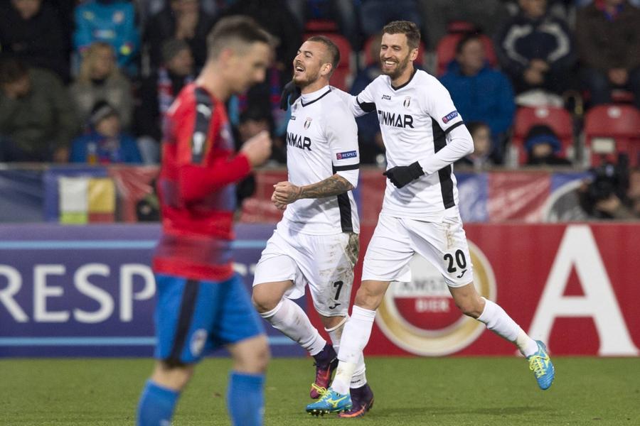 Alibec și Lovin au fost și colegi, la Astra, foto: Imago Images Apropiatul lui Alibec dezvăluie adevăratul motiv al rupturii dintre atacant și FCSB