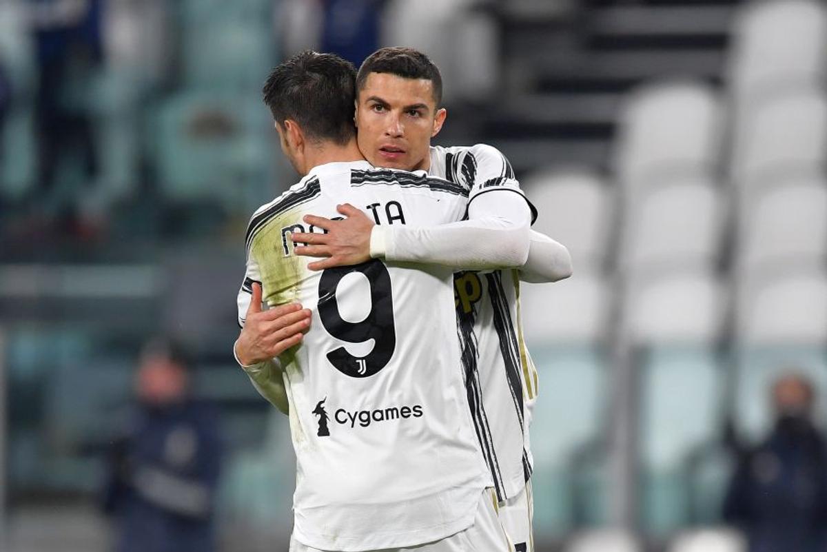 Boeing 767! În ziua în care Pelé s-a vaccinat, Cristiano Ronaldo i-a egalat recordul de goluri!