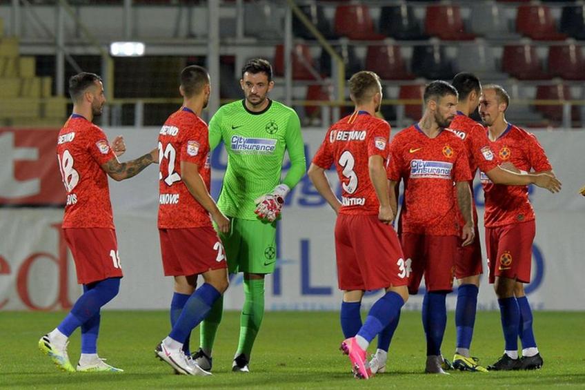 FCSB va renunța la Aristidis Soiledis (primul din stânga)