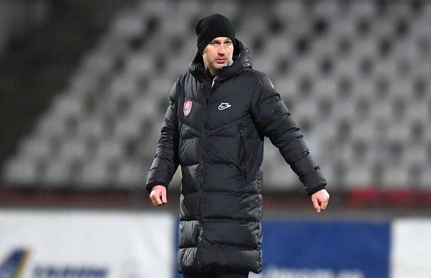 EXCLUSIV Edward Iordănescu a vorbit despre șansele la titlu și a scos clasamentul: „Va fi un dezavantaj pentru CFR Cluj”
