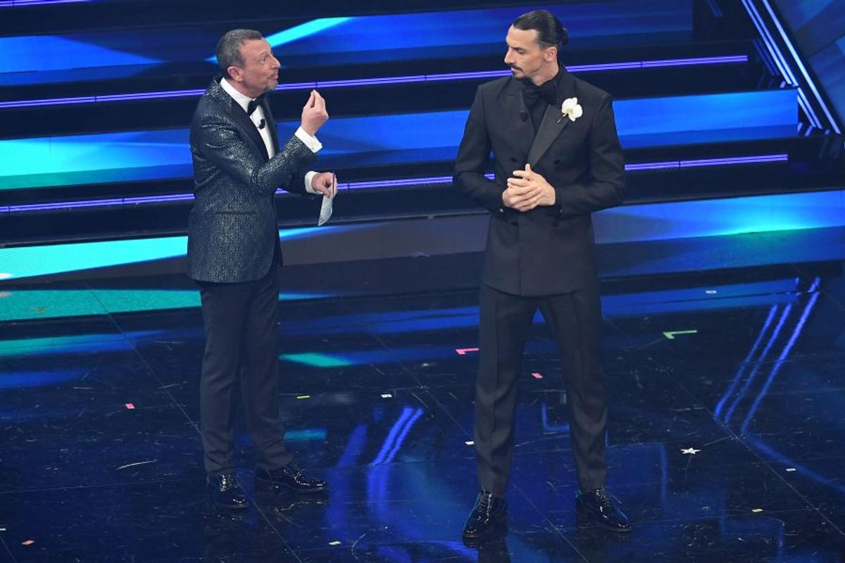 VIDEO+FOTO Zlatan Ibrahimovic a făcut senzație la festivalul de la Sanremo: „În condițiile astea, o să anulez show-ul. Să plece și violoniștii, dar să rămână fetele!”