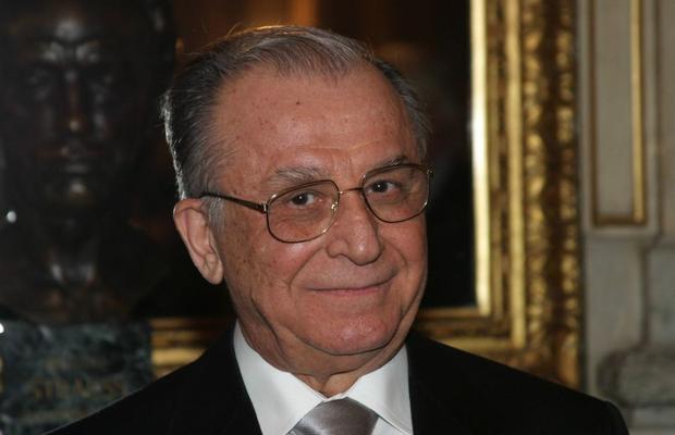 Ion Iliescu la 91 de ani » Cum a ajutat-o pe Steaua când Armata a „brevetat” falimentul în fotbal: „Salvați-ne, domnule Iliescu!”