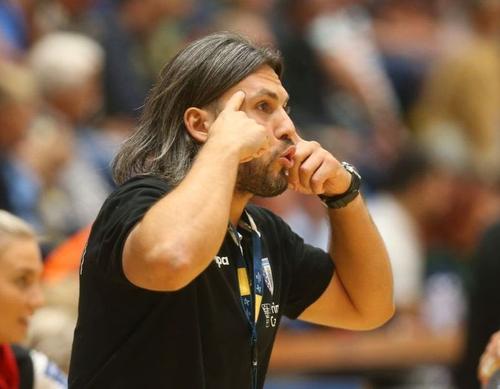 Adrian Vasile (38 de ani)