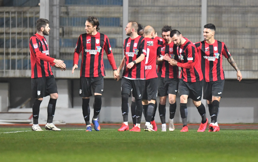 Astra s-a calificat în semifinalele Cupei României, după 3-0 în „sferturi” cu Petrolul.