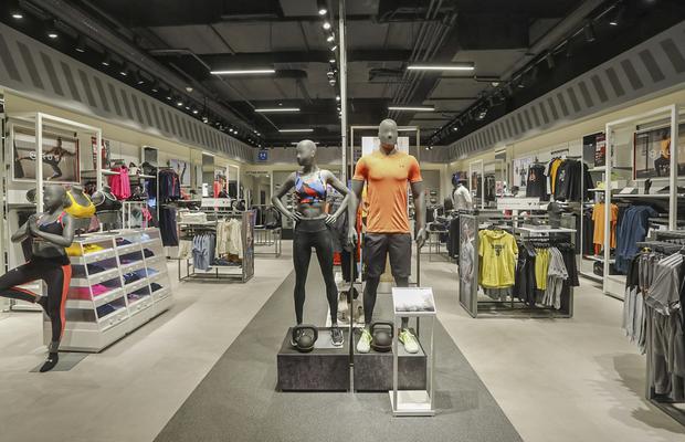 Under Armour a deschis primul magazin din Constanța în City Park Mall